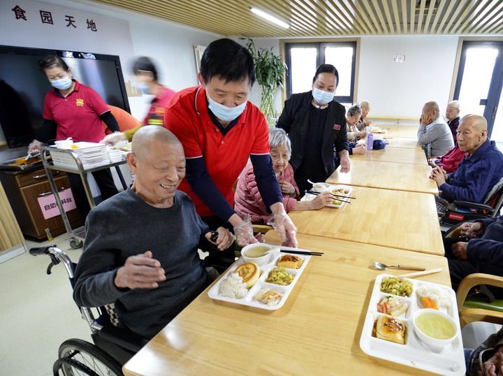 干字当头 破浪前进――2025年中国经济开局述评