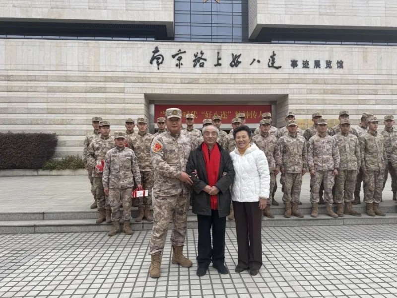 “画连环画《好八连》60余年，对我而言是一个很好的学习过程！”