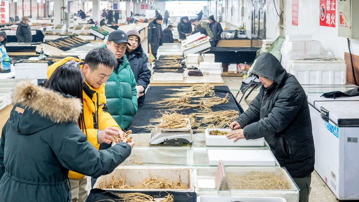 年货里的春节丨新华深读