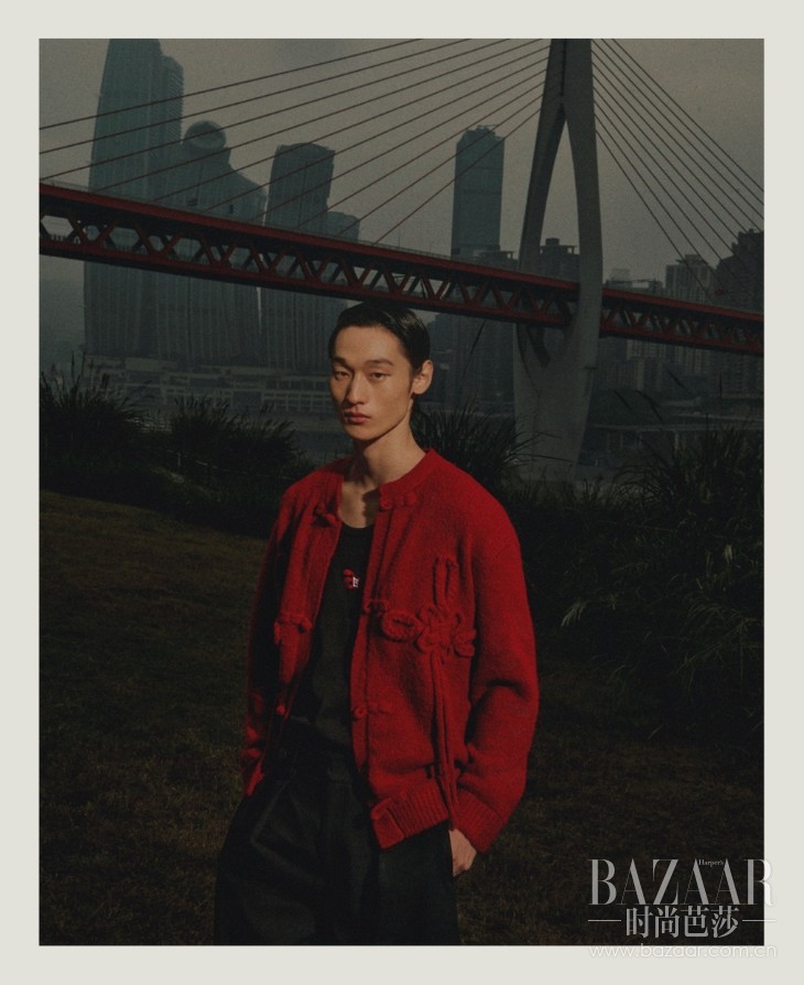 Zara与中国品牌AO YES推出蛇年联名系列