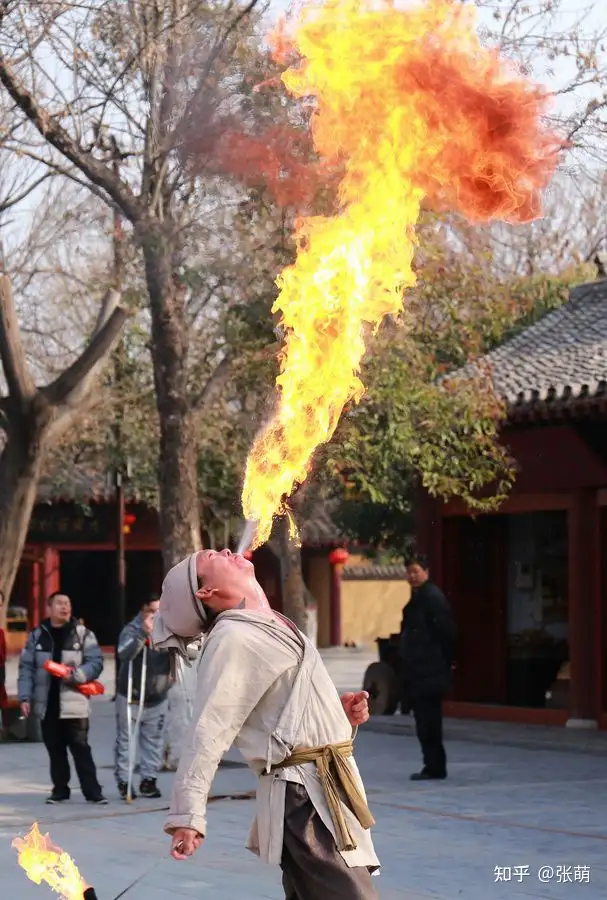 瞎扯 · 你睡懵了以后都做过什么搞笑的事情？