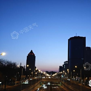 大年初一北京天空云量增多 气温低迷最高气温仅1℃