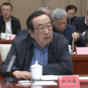 多地省级党政一把手，问策“智囊团”
