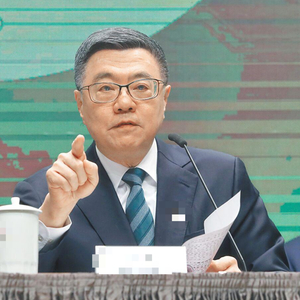 台媒：卓荣泰呛蓝白不敢“倒阁”，被批“选不赢就掀桌”