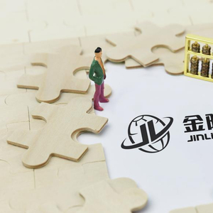 操纵金陵体育股票，许淼被证监会罚没4.7亿元