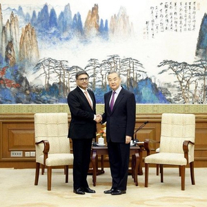 印度外交秘书春节前访华，专家：内外承压印度加快推动印中回暖