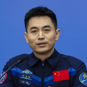 对怀揣航天梦的孩子有何建议？叶光富：仰望星空、脚踏实地、砥砺前行