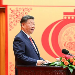 【央视快评】以蛇行千里的劲头，共同书写中国式现代化新篇章