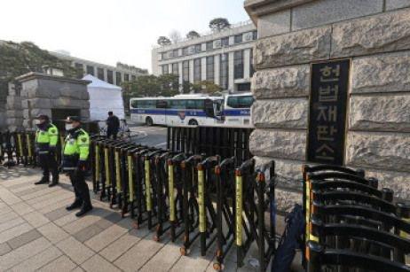历时近7小时 尹锡悦弹劾案庭审第五次辩论结束