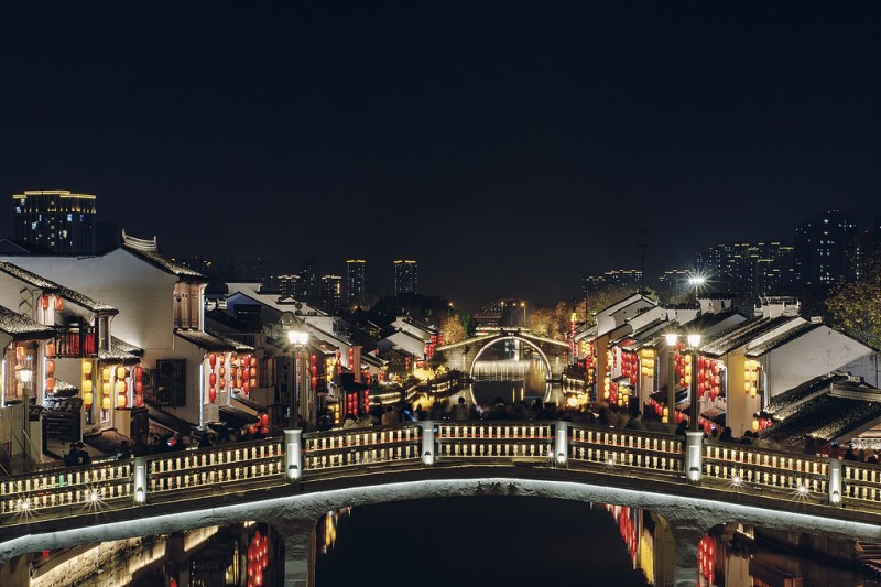 新春文旅开门红  |  “非遗”春节引爆传统文化游  年轻人小城里寻年味儿