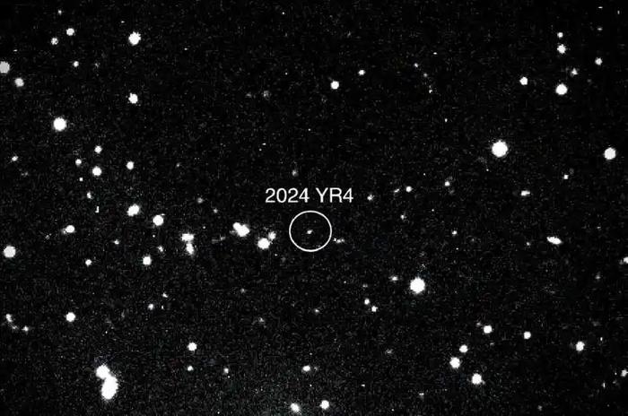 “相当于一座足球场”,小行星撞击地球概率上升,联合国首次启动!可能撞击时间公布
