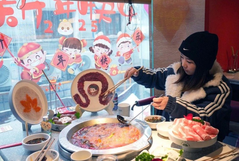 全产业链踩上“风火轮”！大银幕激活大市场