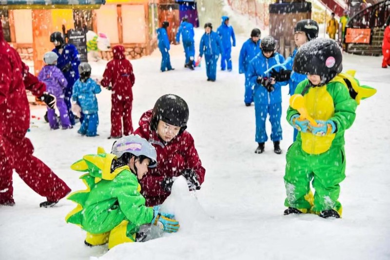 财经聚焦丨数据见证新春冰雪经济新活力
