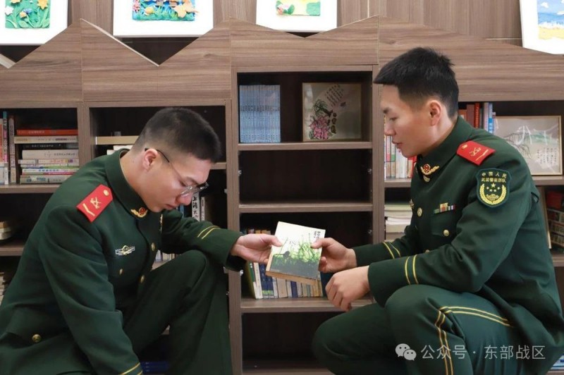官兵借住校园，离开时给学生留下的“开学礼物”太暖了……