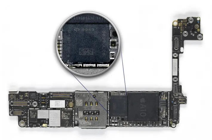 iPhone 16e 上的这颗全新芯片，为什么值得苹果烧几十亿美元？