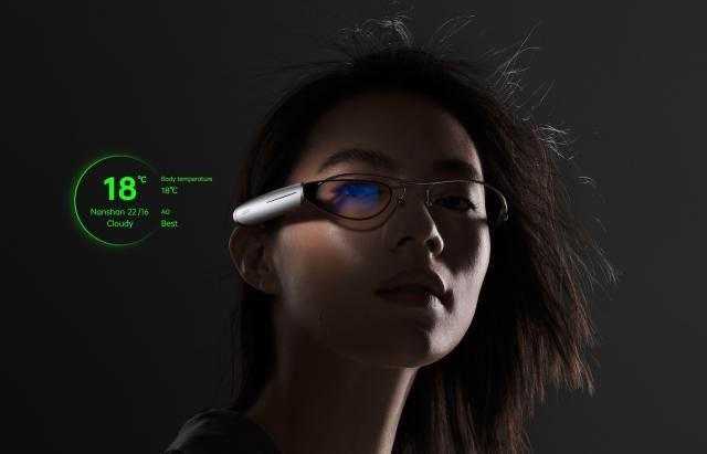AR 眼镜，正在迎来它的 iPhone 时刻