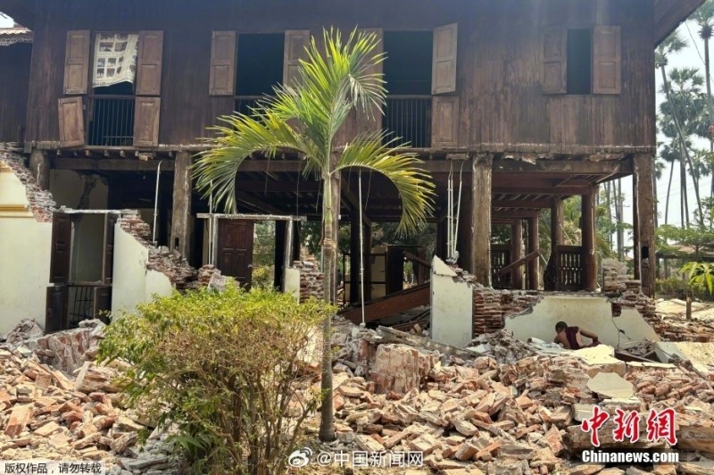 缅甸7.9级地震 首都内比都多处建筑倒塌