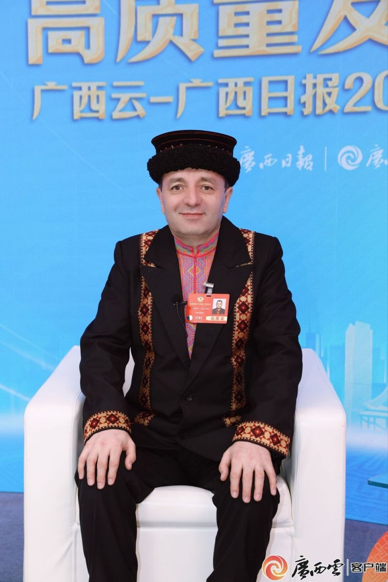 广西云联合访谈间丨代表委员共话“民俗+非遗” 助力文化旅游“上大分”