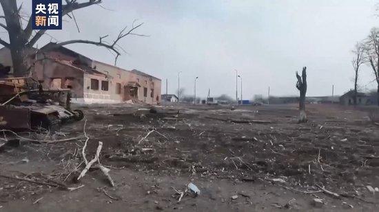“数千乌军士兵被完全包围”特朗普要求饶乌军一命 普京回应 乌军否认