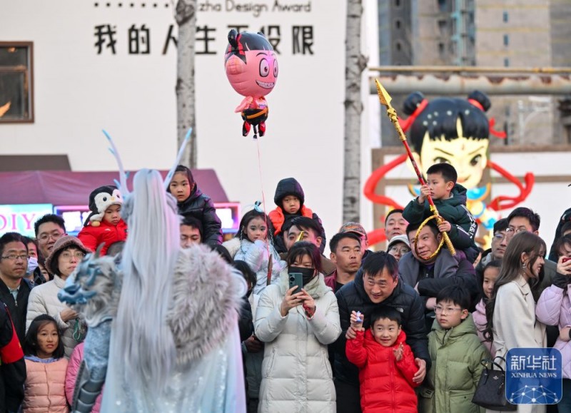新华全媒+｜哪吒文化热带动春日夜经济