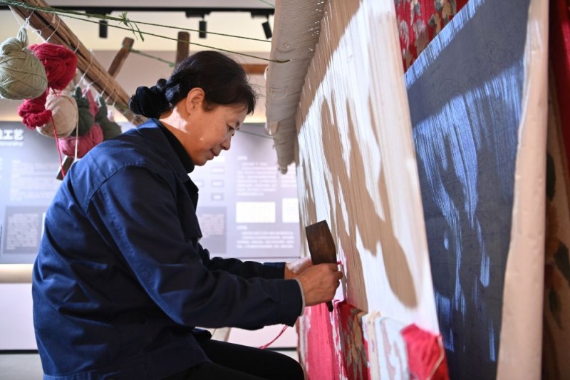 高质量发展・蹲点日记｜年产过亿，小地毯铺向全世界