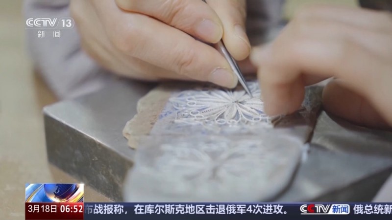 文化中国行丨非遗银花丝传承千年 看传统技艺如何做出国潮风