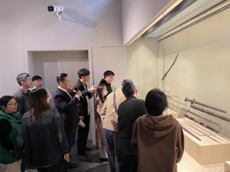 近水楼台  戎光耀月：“前史堪师――14世纪以来武备艺术特展”今日开幕现场巡礼