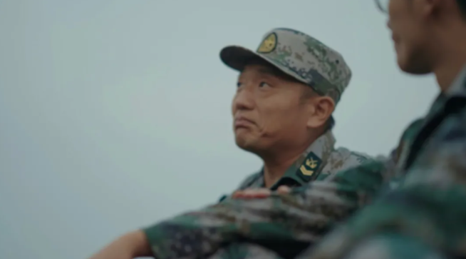 找了20多年！这位老兵到底在军营找什么？一起来寻找答案