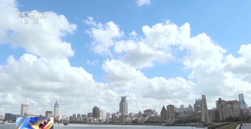 奋斗在春天里丨“首发经济”火热 各地如何打好“首”字牌?