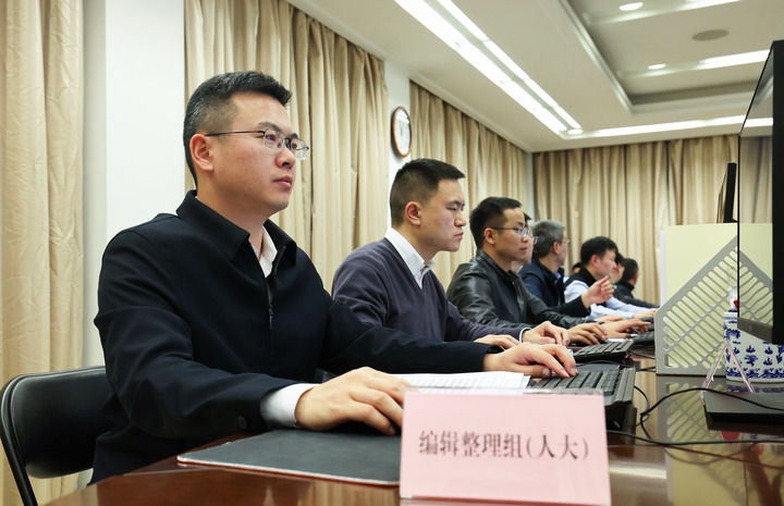 听民意 汇民智丨让“民意直通车”更加便捷高效――2025年旁听全国两会工作扫描