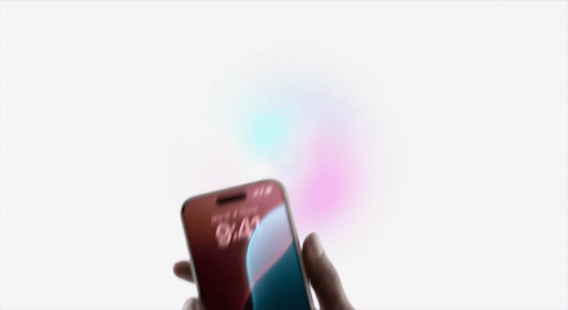苹果 AI 紧急换帅，新 Siri 可以跳票但不能失败