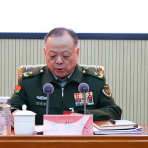 中共中央批准：石华杰任山东省委常委