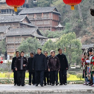 习近平在贵州考察时强调 坚持以高质量发展统揽全局 在中国式现代化进程中展现贵州新风采