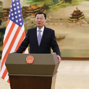 中国驻美大使谢锋：将关税武器化如同回旋镖，终将反噬自身