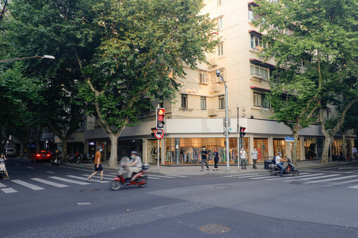 持续投入九年，这项服务如何打造出城市「避风港」？