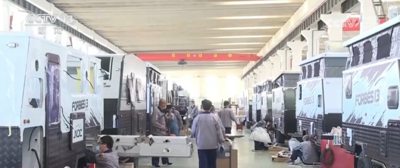 个性化定制生产重塑传统产业发展格局 打造开拓国际市场核心引擎