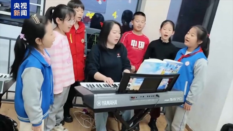 遇见你丨双向奔赴的爱！支教六年 她点亮乡村孩子“音乐梦”