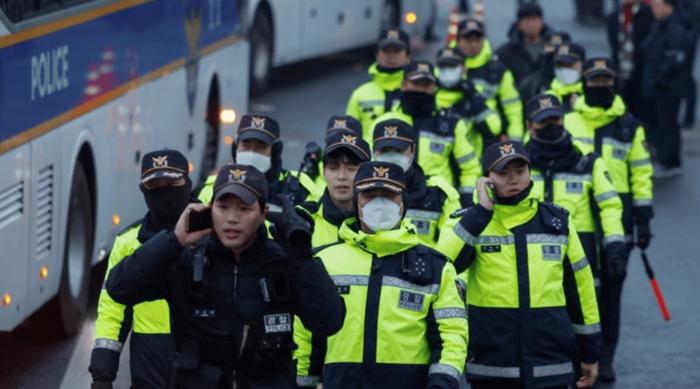 尹锡悦弹劾案已宣判 韩国警方将解除“甲级紧急令”