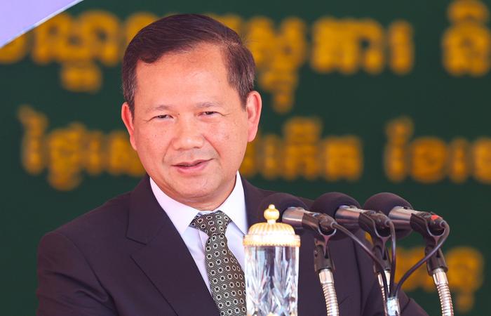 柬埔寨首相:中国援建不等于驻军,感谢中国长期以来对柬埔寨国防建设支持