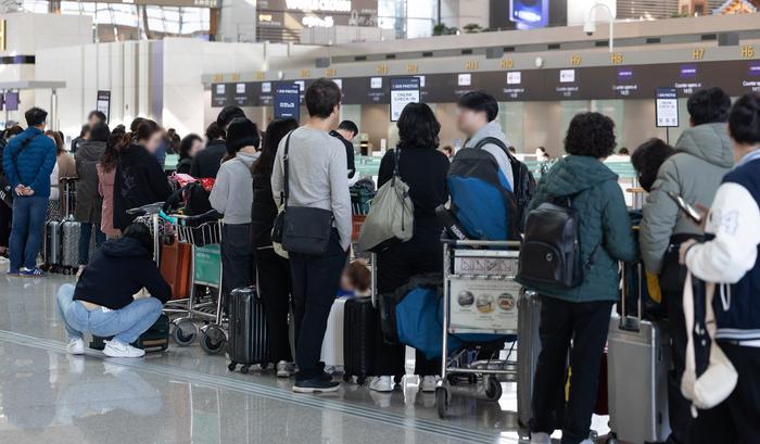 机场垃圾箱内发现子弹 韩国警方启动调查