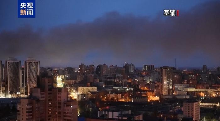 俄称在多地击落乌军无人机 乌克兰首都基辅遭导弹袭击