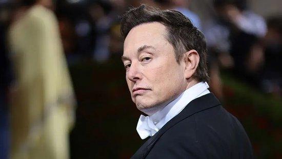 马斯克这回真要与特朗普闹掰了!