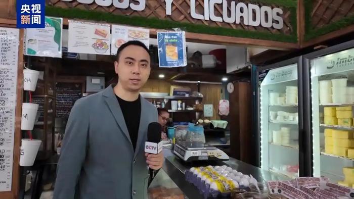 特朗普关税战反噬美国!又一家企业宣布涨价:只针对美国!一个鸡蛋3.8元,有人冒险从墨西哥走私