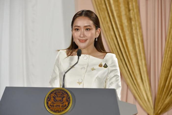 佩通坦宣布:推迟谈判