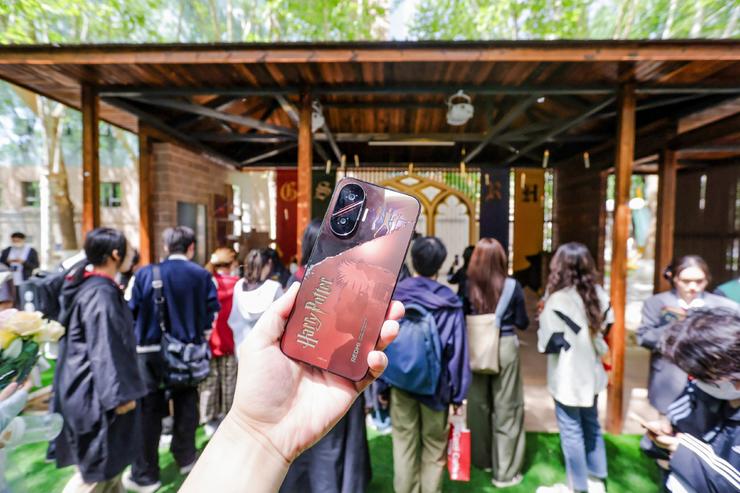 REDMI×天猫超级会员日——解锁校园科技派对