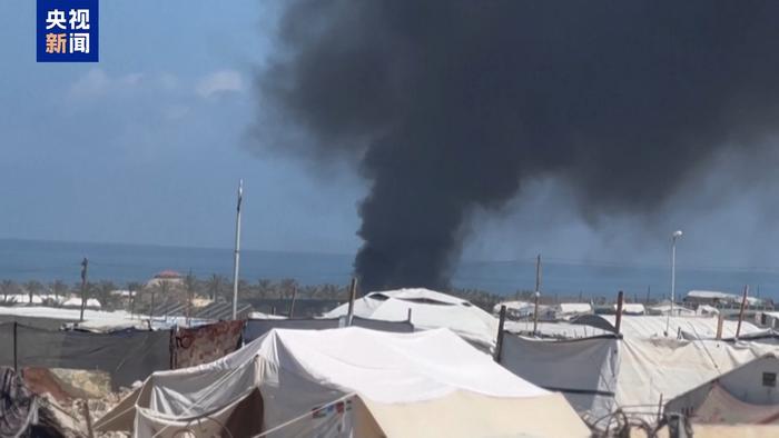 以军对加沙发动密集袭击 造成至少49人死亡