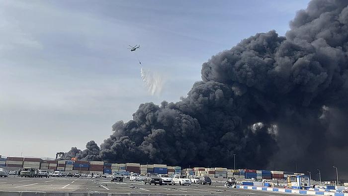 伊朗港口爆炸已致46人死亡