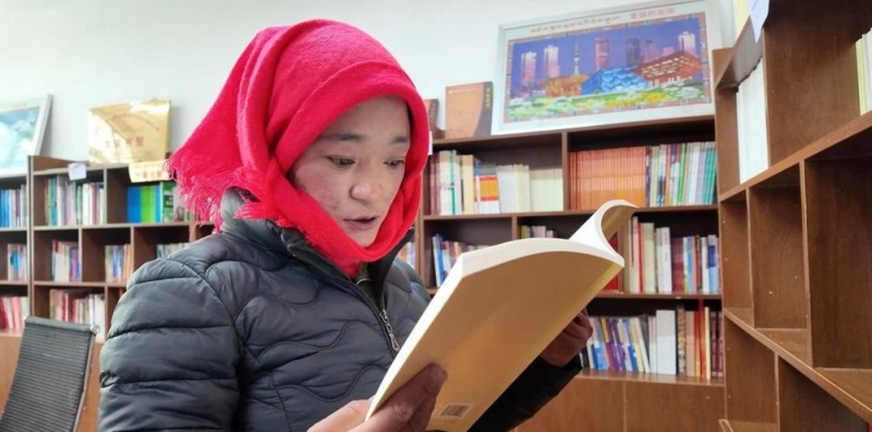 海拔4900米的曲布村书香弥漫