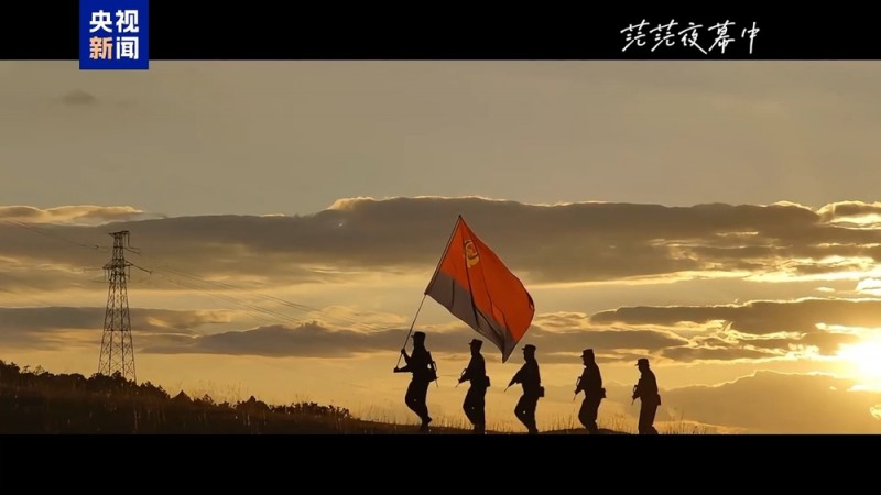 致敬英雄！愿每一次出警 都能平安归来