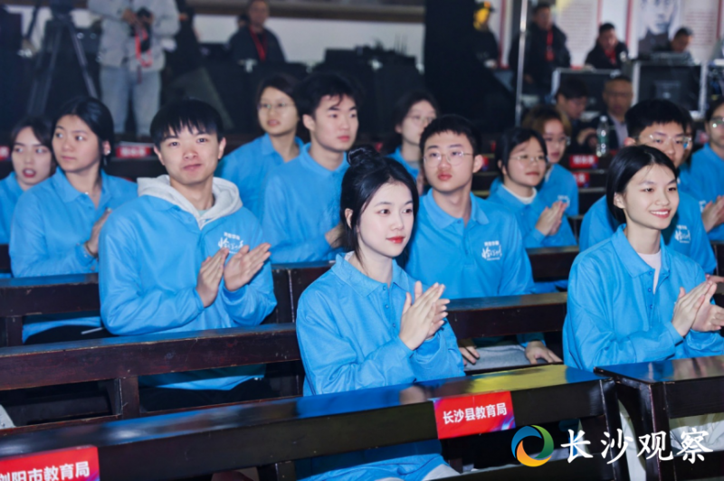 鲜、活、燃！这堂思政课“热气腾腾”